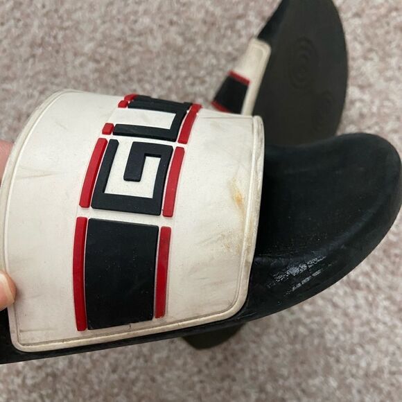 Men’s Gucci Nastro Sport Rubber Sandals - Picture 6 of 7